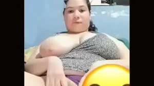 muestra su vagina para que se la metan